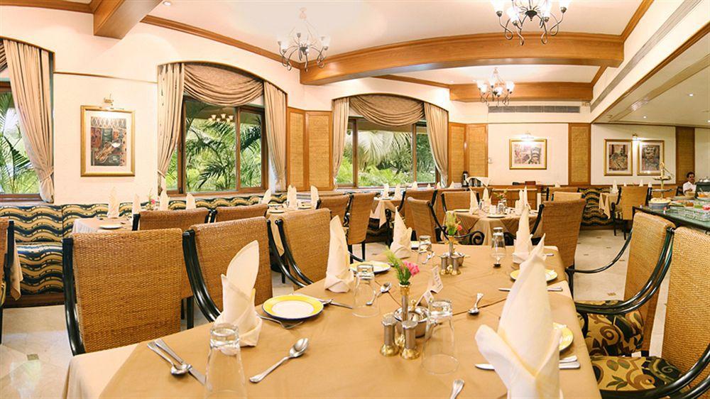 The Residence Hotel & Apartments Powai Bombaj Exteriér fotografie