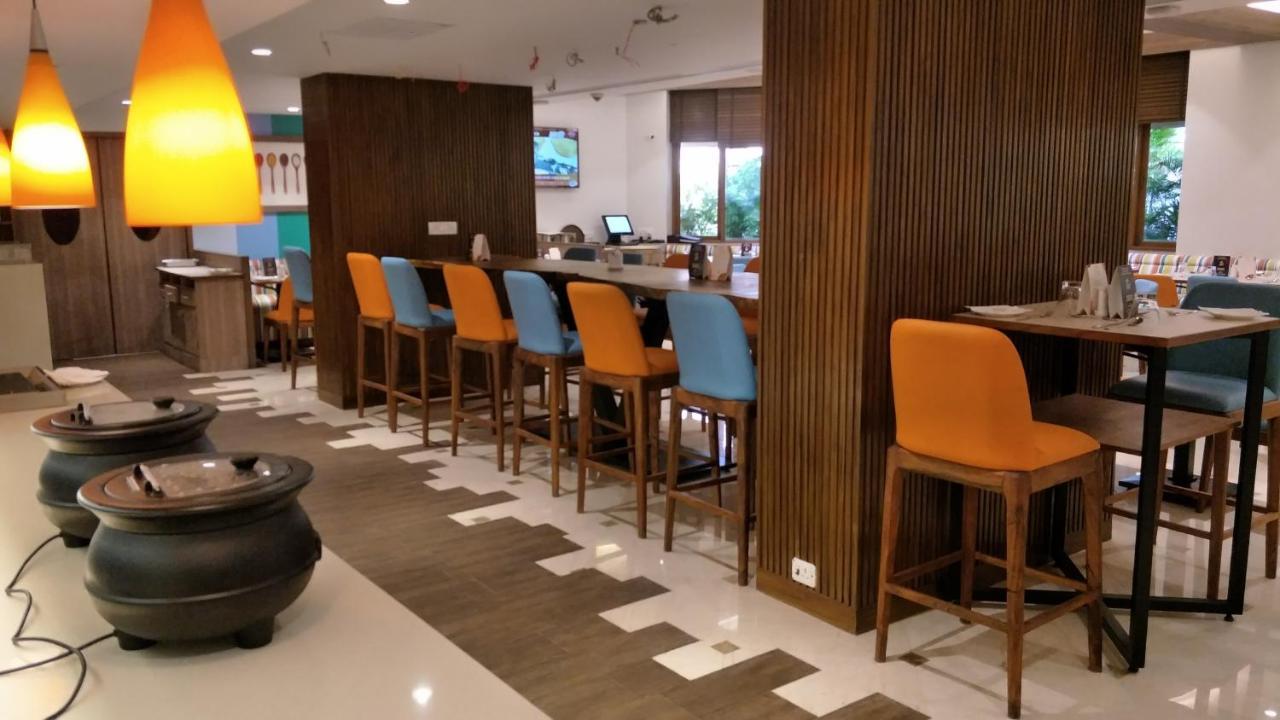 The Residence Hotel & Apartments Powai Bombaj Exteriér fotografie