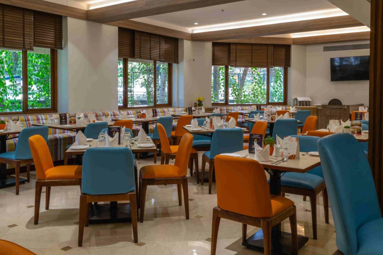 The Residence Hotel & Apartments Powai Bombaj Exteriér fotografie