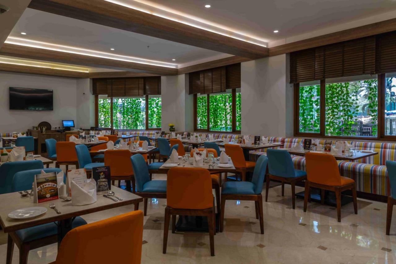The Residence Hotel & Apartments Powai Bombaj Exteriér fotografie